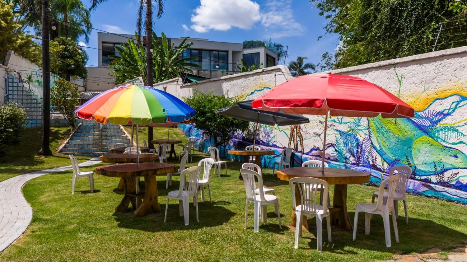 Woods Hostel เบโลโอรีซอนชี ภายนอก รูปภาพ